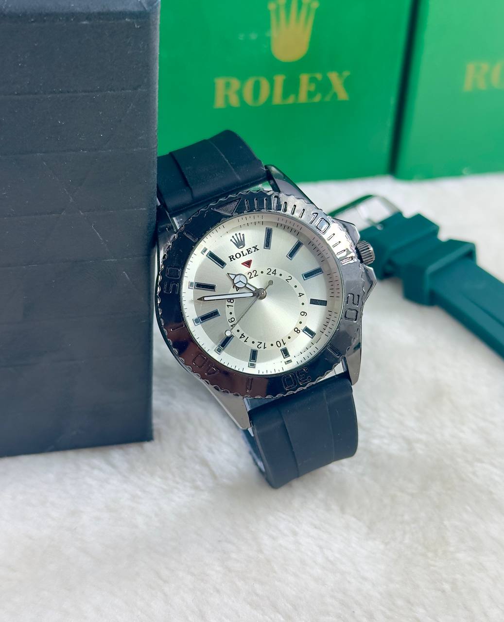 1صاكوشة+1ساعة رولكس+1عطر مجاني